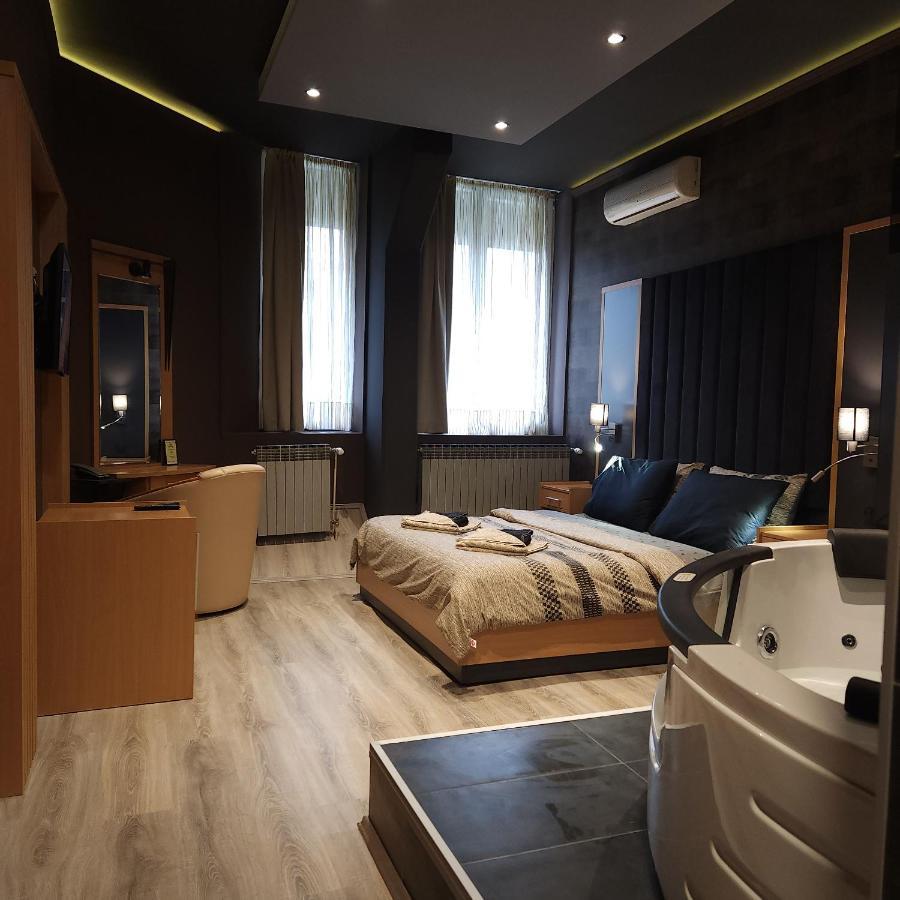 In Club Lejlighedshotel Vrnjačka Banja Eksteriør billede