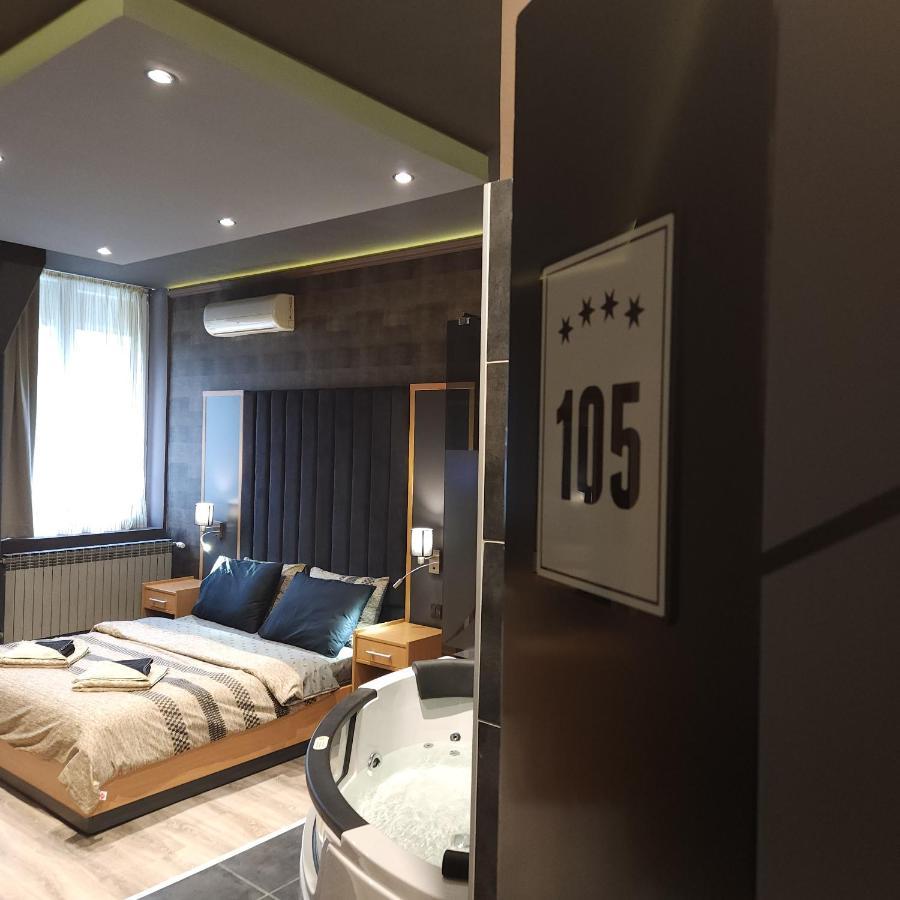 In Club Lejlighedshotel Vrnjačka Banja Eksteriør billede