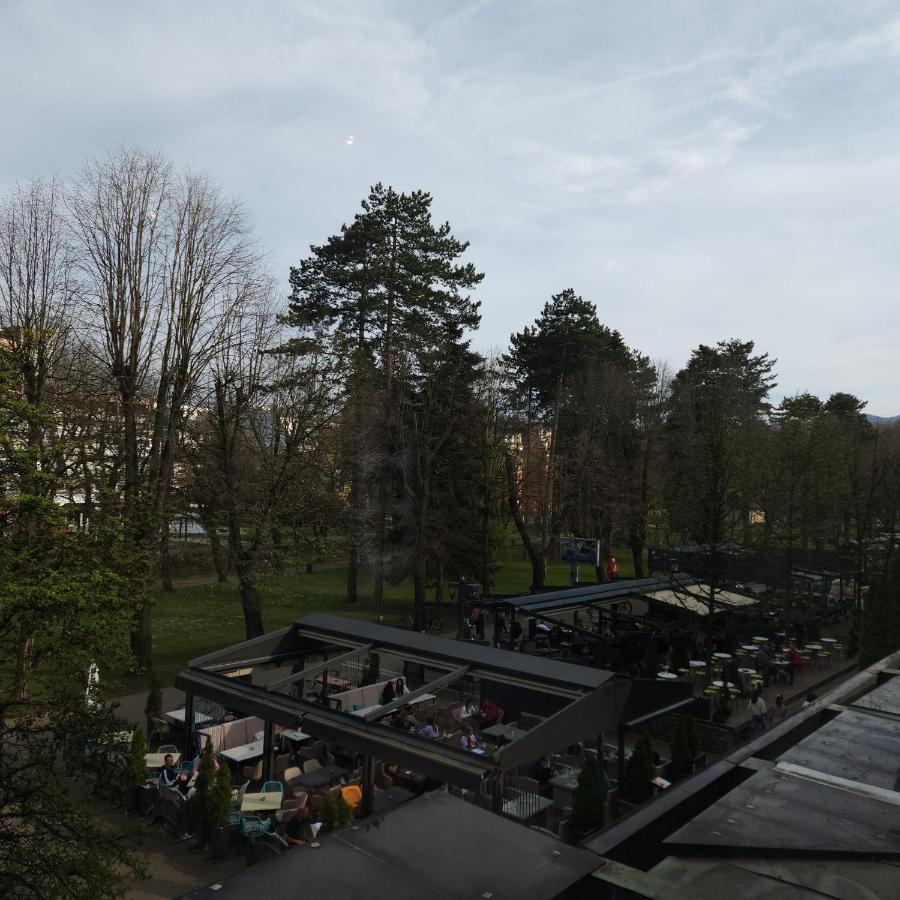 In Club Lejlighedshotel Vrnjačka Banja Eksteriør billede